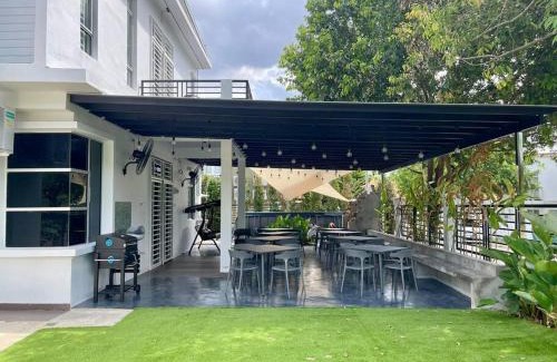Ulu Tiram House | Heliconia Design Home With Pool BBQ KTV JB AEON Tebrau