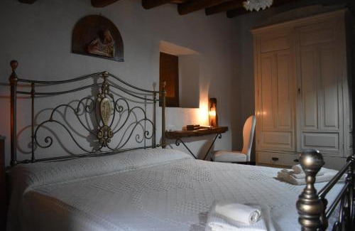 Montalbano Elicona House | Helikon -la dimora del viandante-