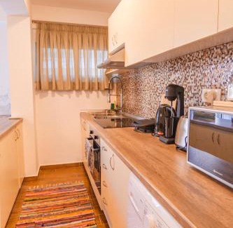 Faliraki Apartment | Helios Red & Blue