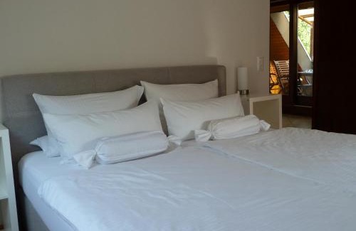 Kondringen Apartment | Helle 70 qm Ferienwohnung mit herrlichem Blick