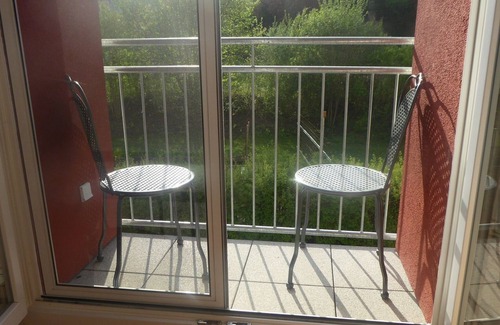 Equarhofen Apartment | Helle Ferienwohnung (55qm) für 4 Personen mit 2 Schlafzimmern