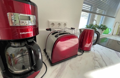 Halle Apartment | Helle Frisch Renovierte Ferienwohnung