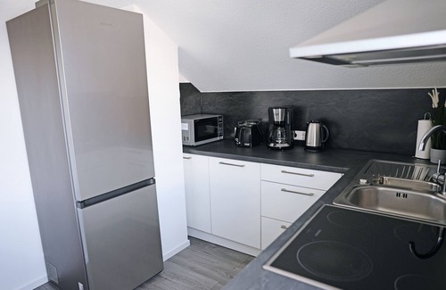 Bissingen an der Teck Apartment | Helle und Moderne Wohnung