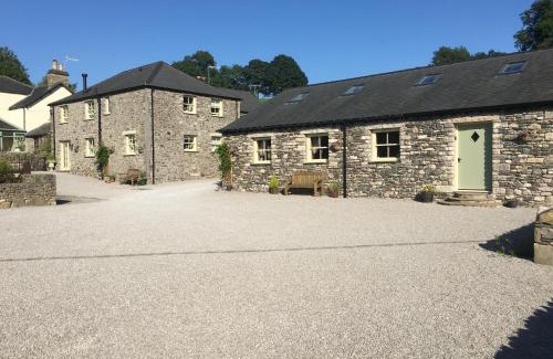 Kendal House | Helm Mount Lodge & Cottages