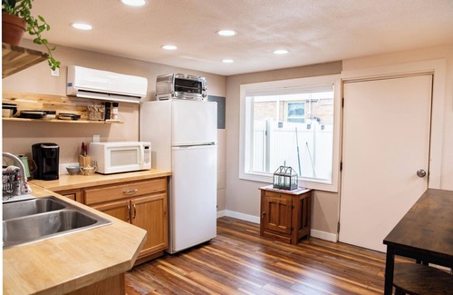 Helper House | Helper Apartment