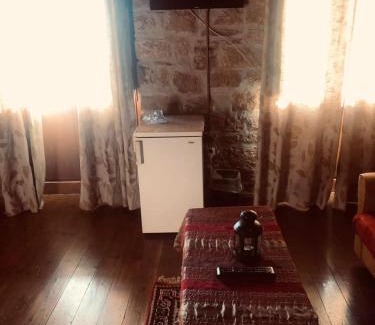 Synikia Mesi Trikalon House | Helydorea zen BED& BREAKFAST