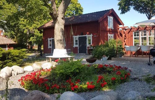 Vasteras Municipality House | Hem till Gården boutique hotel