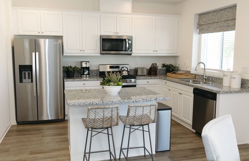 Hemet House | Hemet Gem- New Home!