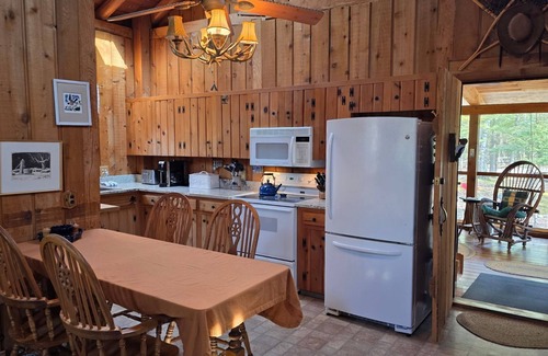 Harbor Springs Cottage | Hemlock Cottage - Good Hart with Lake Michigan access!