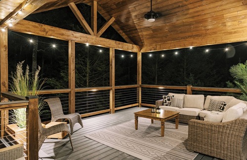 Wellington Cabin | Hemlock & Jade