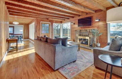 Henderson House | Henderson Cabin with Deck and Scenic Lake Views!