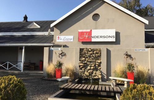 Senekal Cabin | Hendersons Lodge Ltd