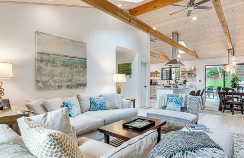 Hendersonville House | Hendersonville Vacation Rental w/Private Hot Tub!