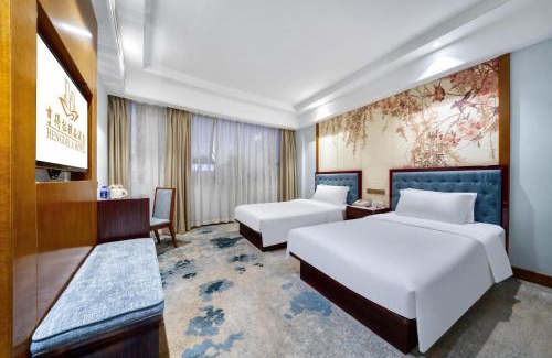 Longwan Hotel | Hendra Hotel - Wenzhou Longwan International Airport Yongzhong Metro Station Branch