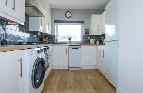 St George Cottage | HENDRE, family friendly, country holiday cottage in Pensarn