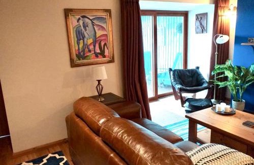 Manod Villa | Hendre