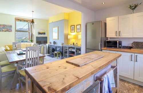 Rhiwbryfdir House | HENDRE, pet friendly, with open fire in Blaenau Ffestiniog