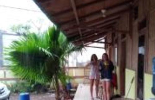 Sumberagung House | HENDRO'S SURF CAMP Pulau merah
