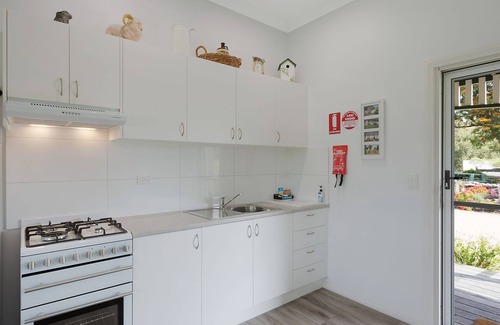 Central Tilba Cabin | Henkley Cottage 2 - Jeremiah