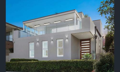 Rodd Point House | Henley Haven Private BBQ Terrace