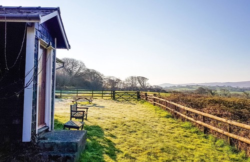 Felindre Farchog Cottage | Henllys Lodge