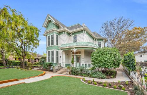 Napa Bed & Breakfast | Hennessey Estate