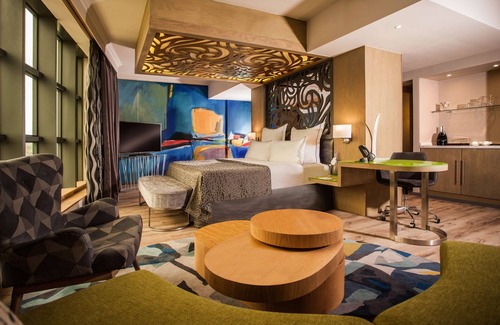 Ebene Hotel | Hennessy Park Hotel