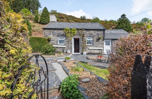 Penmachno Cottage | Henrhiw Bach
