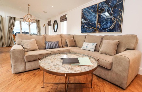 Knott End-on-Sea House | Henry Haven