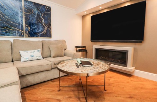 Knott End-on-Sea House | Henry Haven