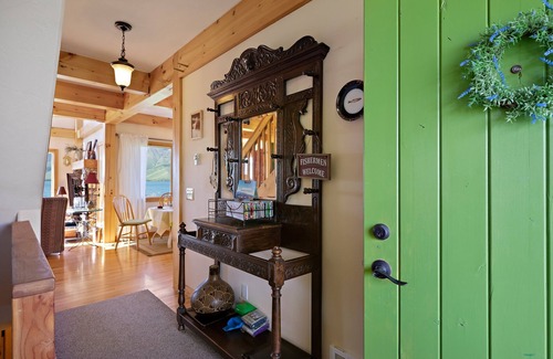Island Park House | Henrys Lake Goose Bay