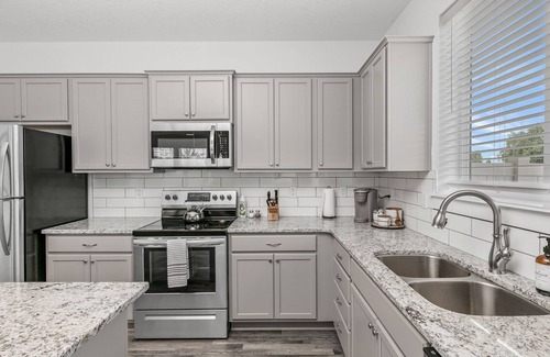 Meridian House | Hensley Home : Family friendly, relaxing retreat