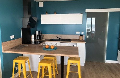 Saint-Jean-de-Monts Apartment | HEOL - Superb T2 facing the Ocean - Esplanade de la Mer (loggia, parking, bed 160.)