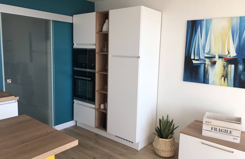 Saint-Jean-de-Monts Apartment | HEOL - Superb T2 facing the Ocean - Esplanade de la Mer (loggia, parking, bed 160.)