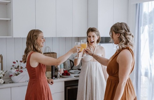 Auckland Apartment | Herald Island Honey