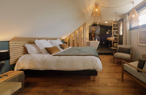 Steenwerck House | Herbes Folles