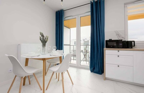 Ursus Apartment | Herbu Oksza 12 | Warsaw | Modern Apartment | Parking