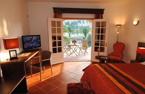 Mira Hotel | Herdade Lago Real