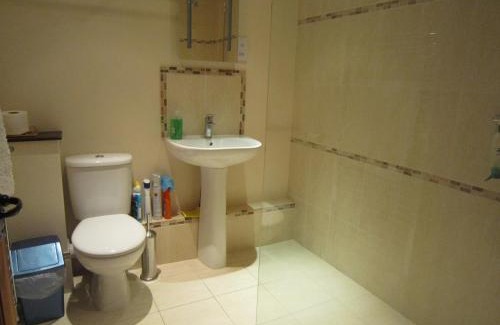 Pembridge Apartment | Herdsman's Hideaway