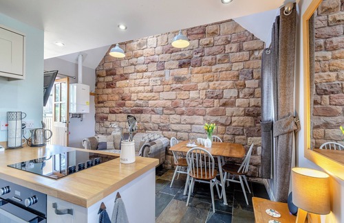 Cauldon Low Cottage | Herdwick Barn - UK46732