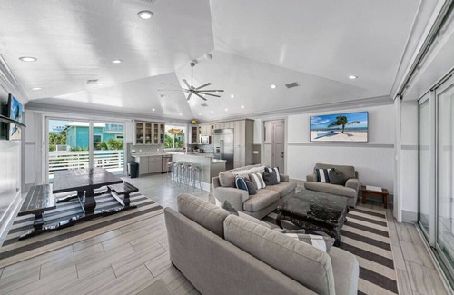 North Captiva House | " Here Comes The Fun" Absolutely Magnificent! Home