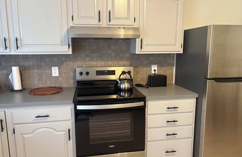 Wilmington House | Here's a wonderful 3-bedroom brickhouse with AC in charming Wilmington, Delaware