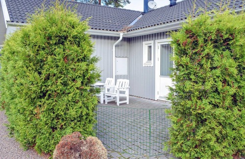 Timmernabben Apartment | Here you stay in idyllic Timmernabben with fantastic views over the water.