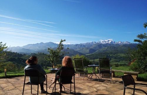 Llenin House | Heredad de la Cueste