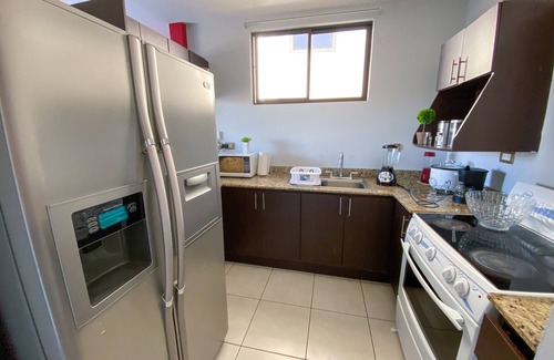 Heredia Apartment | *HEREDIA* |NEAR: AIRPORT & CONVENTION CENTER | 2B APT | NICE BALCONY