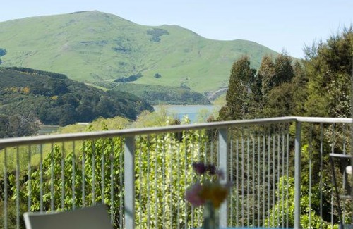 Dunedin Bed & Breakfast | Hereweka Garden Retreat