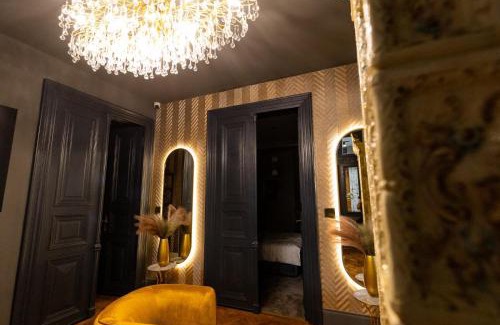Caracal Bed & Breakfast | Heritage Boutique