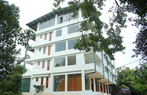 Peliyagoda Hotel | Heritage Eco Resort Kelaniya