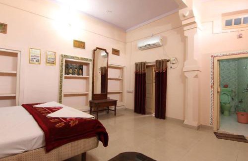 Gulab Sagar House | Heritage Gouri Haveli