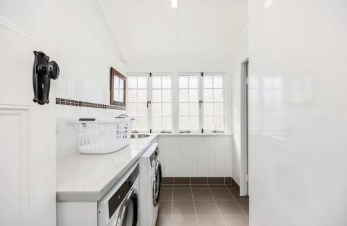 Maryborough House | Heritage Holiday Home